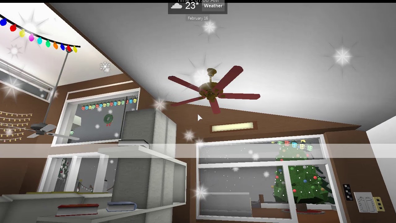 Christmas Decoration's and Ceiling Fans in My Beach House!