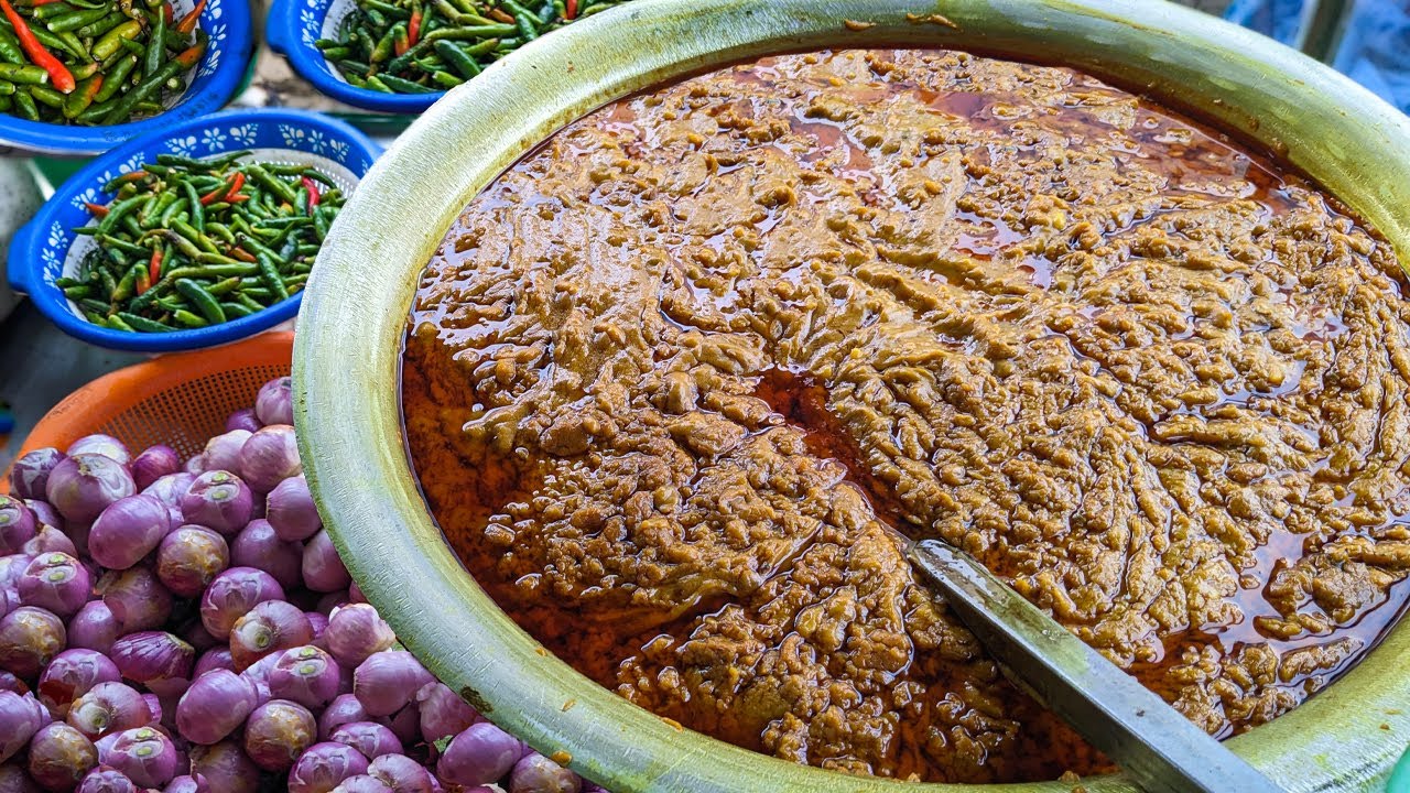 মুগডাল ছোলা মুরগির মাংসের মসলার মজাদার মুড়ি ভর্তা দিনে বিক্রি ৪০ কেজি মসলা | Bangladeshi Jhalmuri