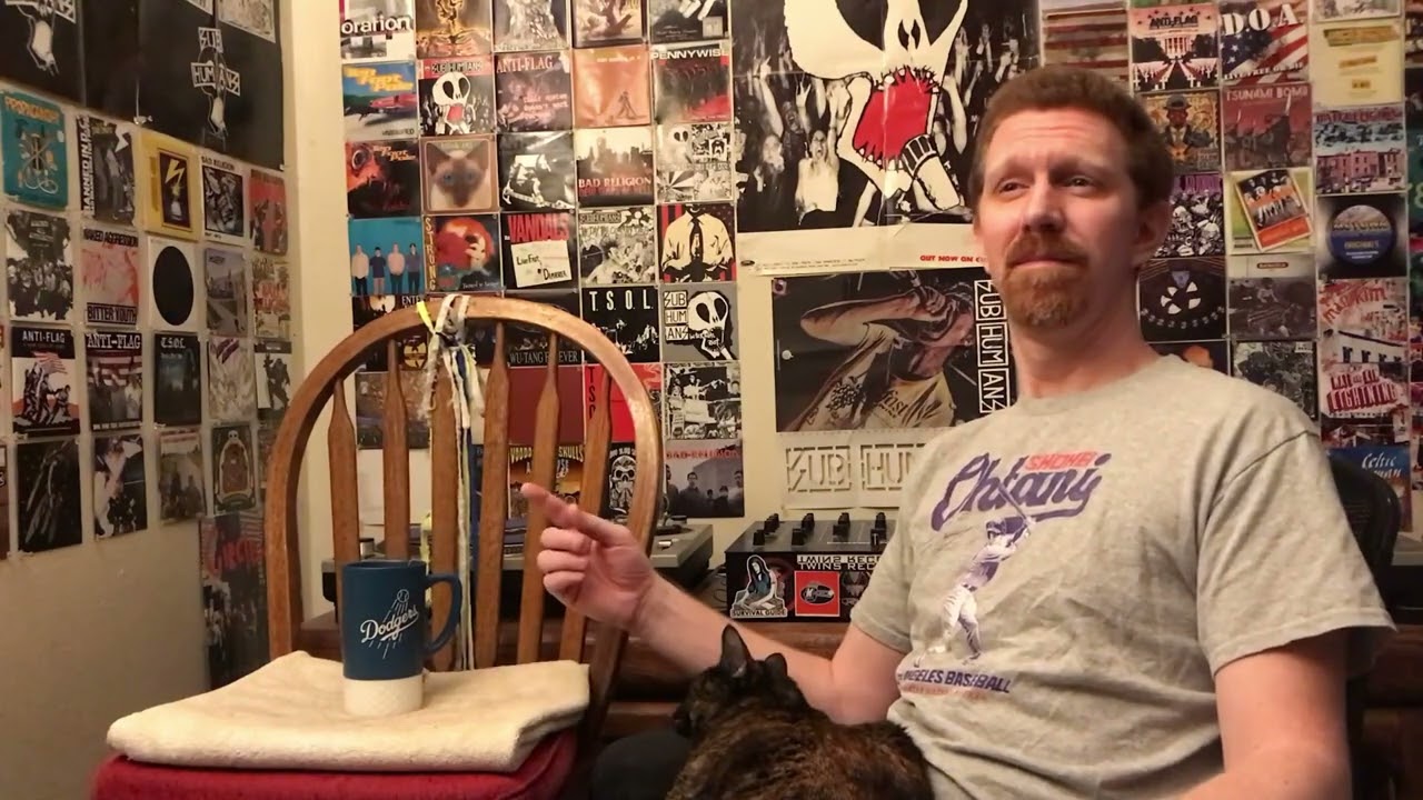 Shnootz - Reaction Video (Kate Bush - Aerial Tal + Somewhere in Between)