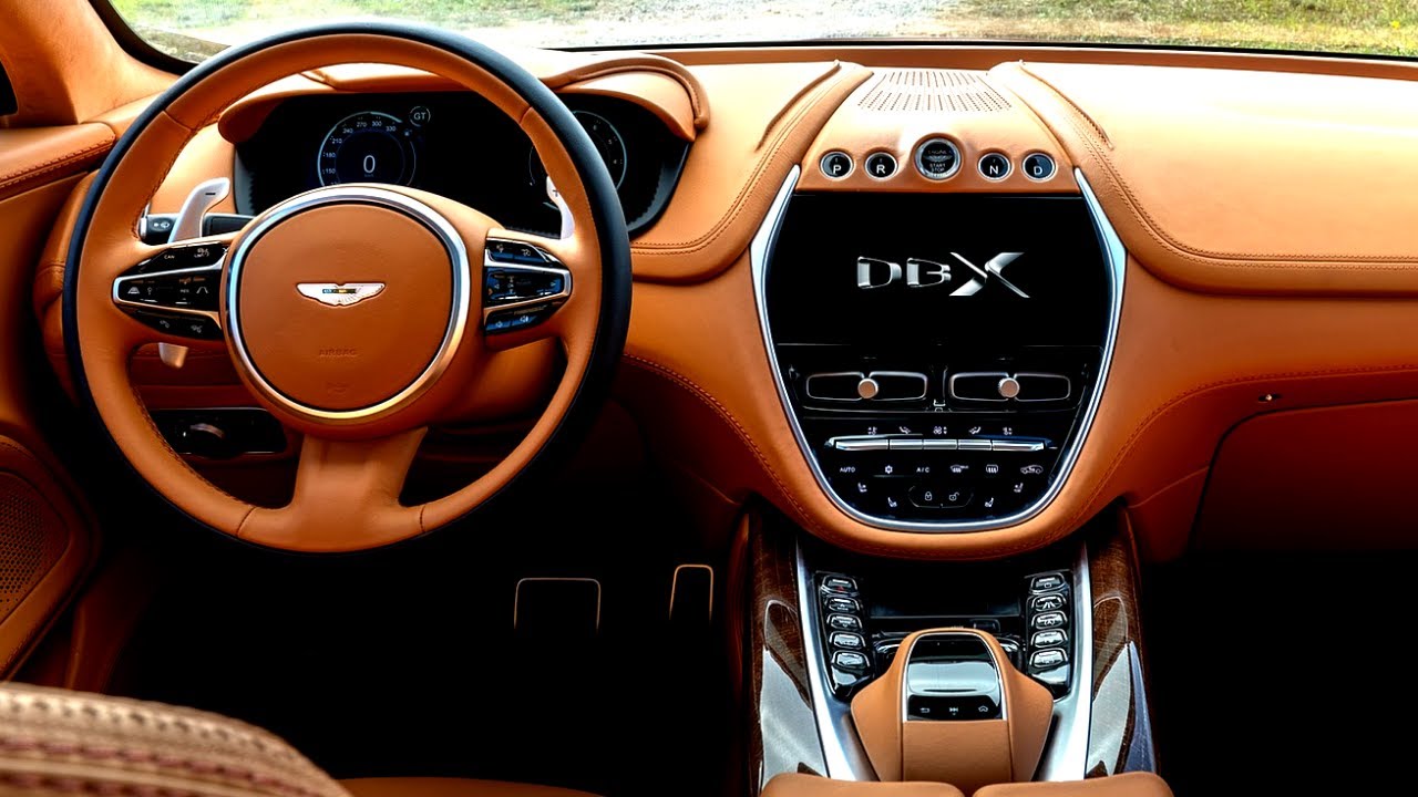 Aston Martin DBX SUV - Luxury and Performace! (550HP V8)