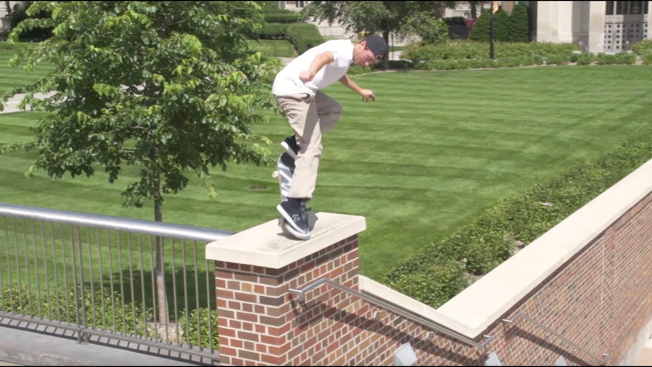 Davis Torgerson for Familia Skate Shop 💜