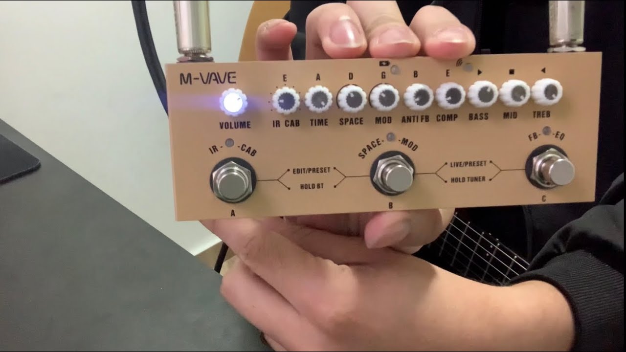 Cuvave AC no Violão De Nylon