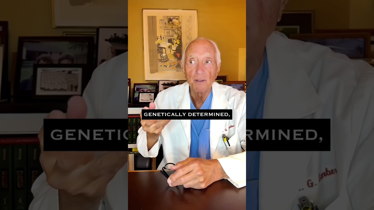 A DOUBLE CHIN WON&rsquo;T BUDGE WITH WEIGHT LOSS. HERE&rsquo;S WHY #doctor #shorts #doublechin