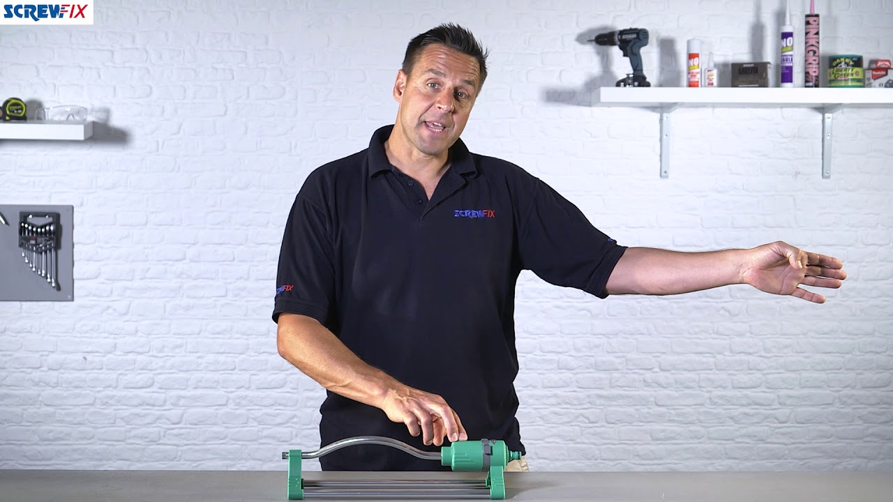 Oscillating Hose Sprinkler  Screwfix
