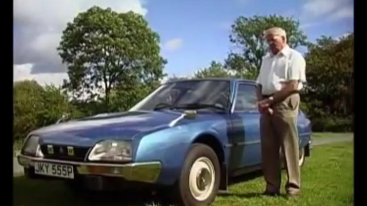 CITROEN CX - One completely original and the other modified.