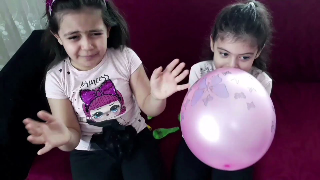 Balon Patlatma Yarışması Oynadık! Balloon Challenge! 🎈 Eğlenceli Çocuk Videosu!