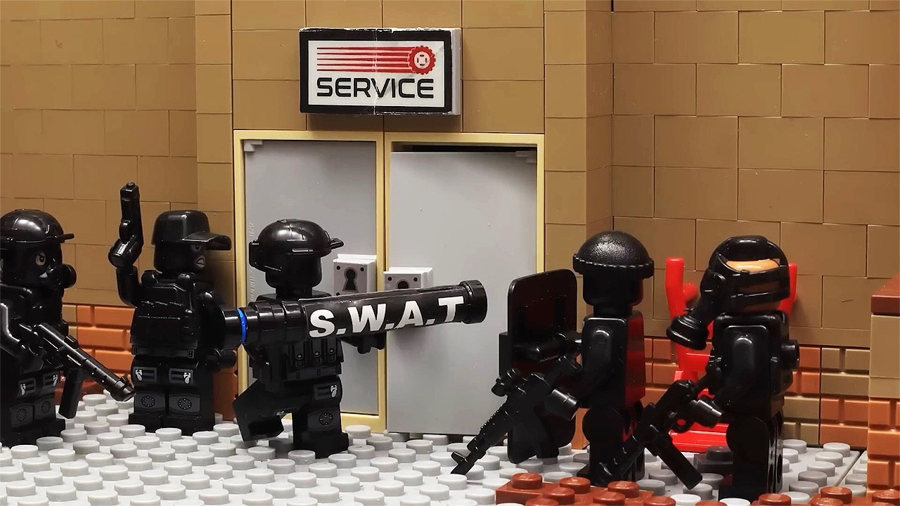 Анимация стоп-кадра Lego S.W.A.T. 