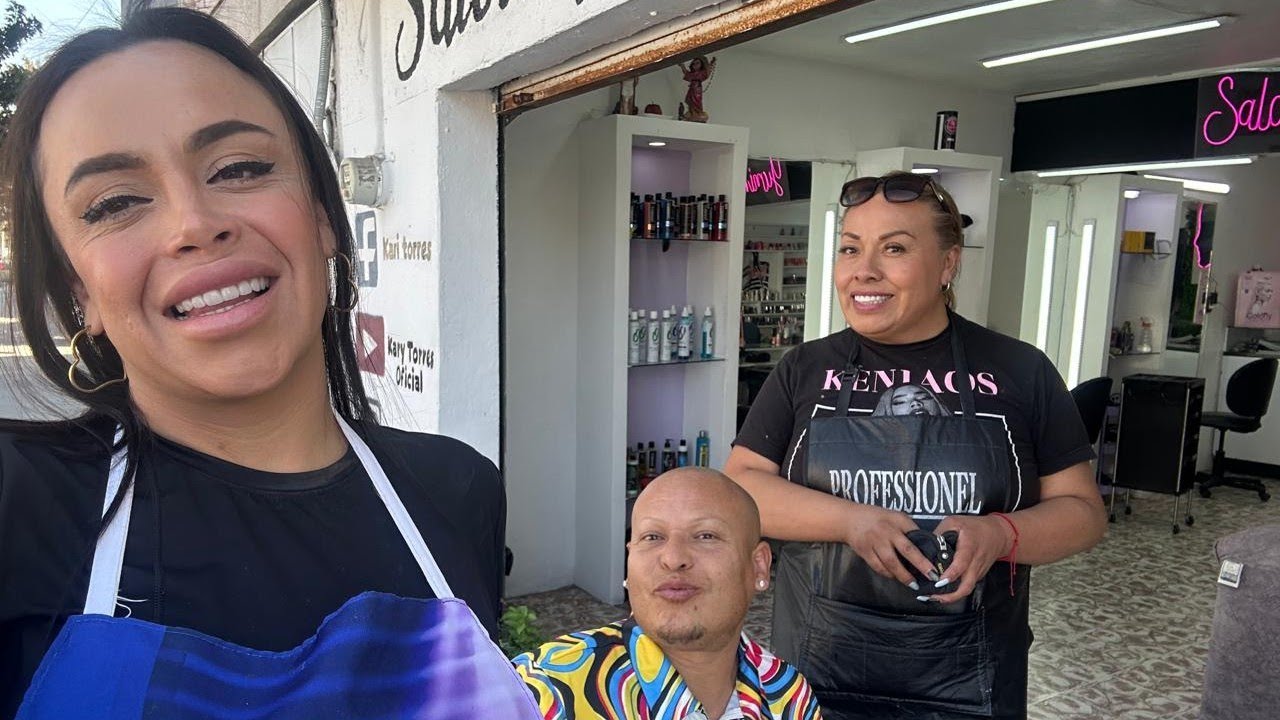 platicando cómo le fue a capullito con su clase