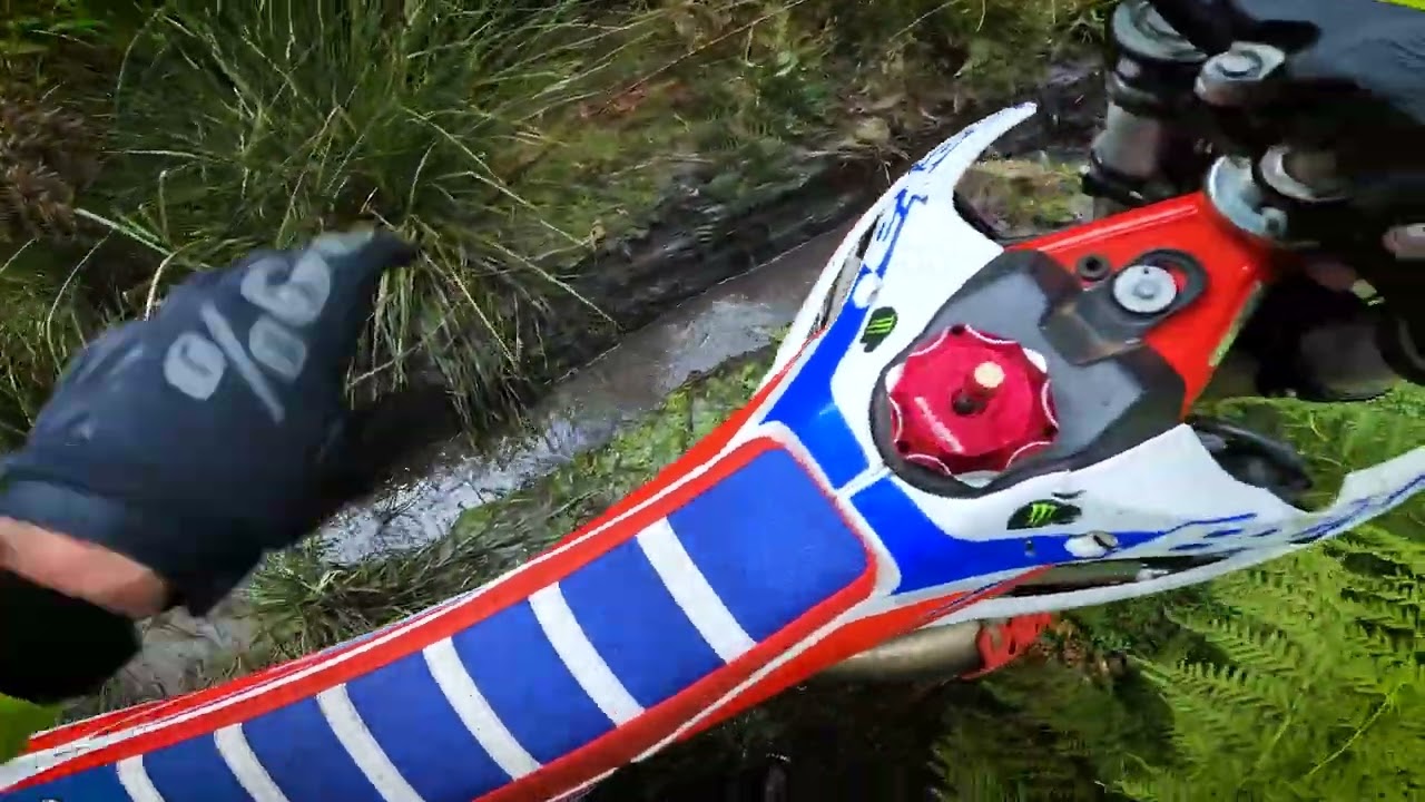 Beta XTrainer single track solo ride