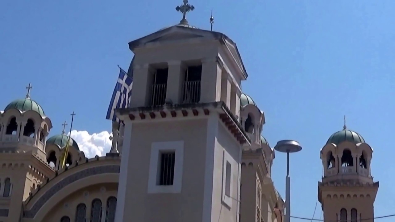 Μεγάλη Παρασκευή Πρωί. Πένθιμες Κωδωνοκρουσίες στην Πάτρα.
