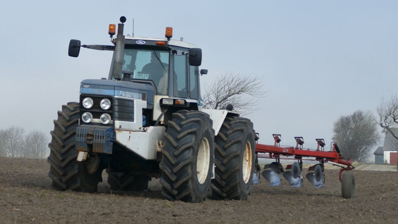RARE FORD FW 35 PLOWING WITH A 7-FURROW PLOW - 1 OF 26 IN THE WORLD