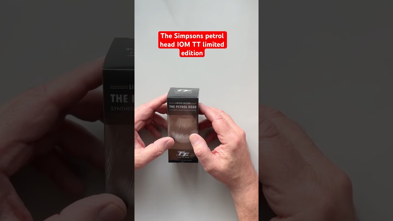 Simpsons Ltd Edition Petrol Head Shaving Brush #shaving #mensgrooming #skincare #unboxing #race