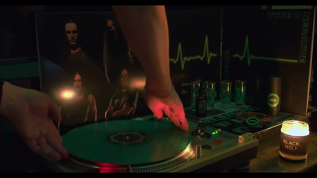 Type O Negative - Life Is Killing Me - Side 2 - 20th Anniversary Edition (3LP) - Vinyl - HQ