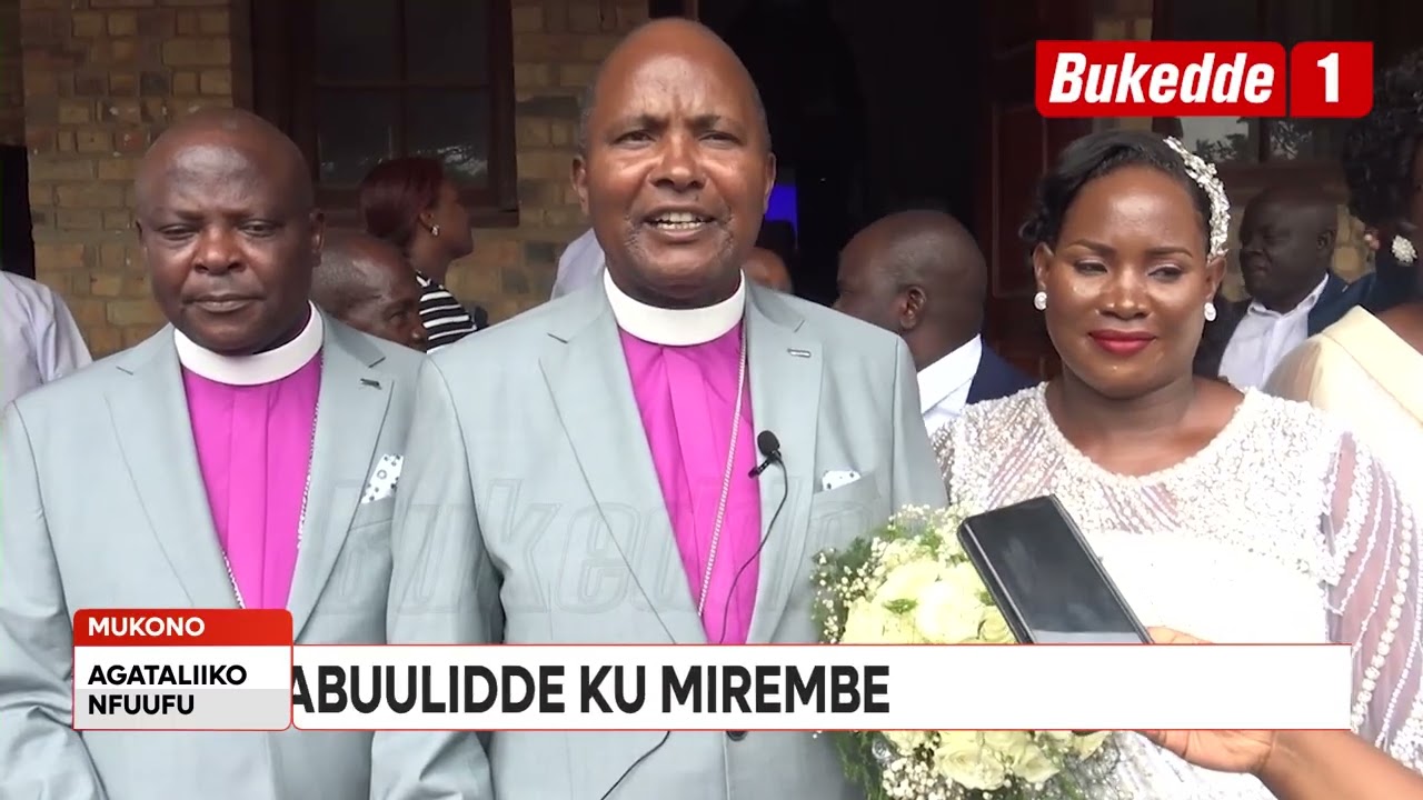 Agataliikonfuufu:  Bp Enos Kitto n'omukyala bajaguzza emyaka 30 mu bufumbo n'emyaka 39 mu buweereza,