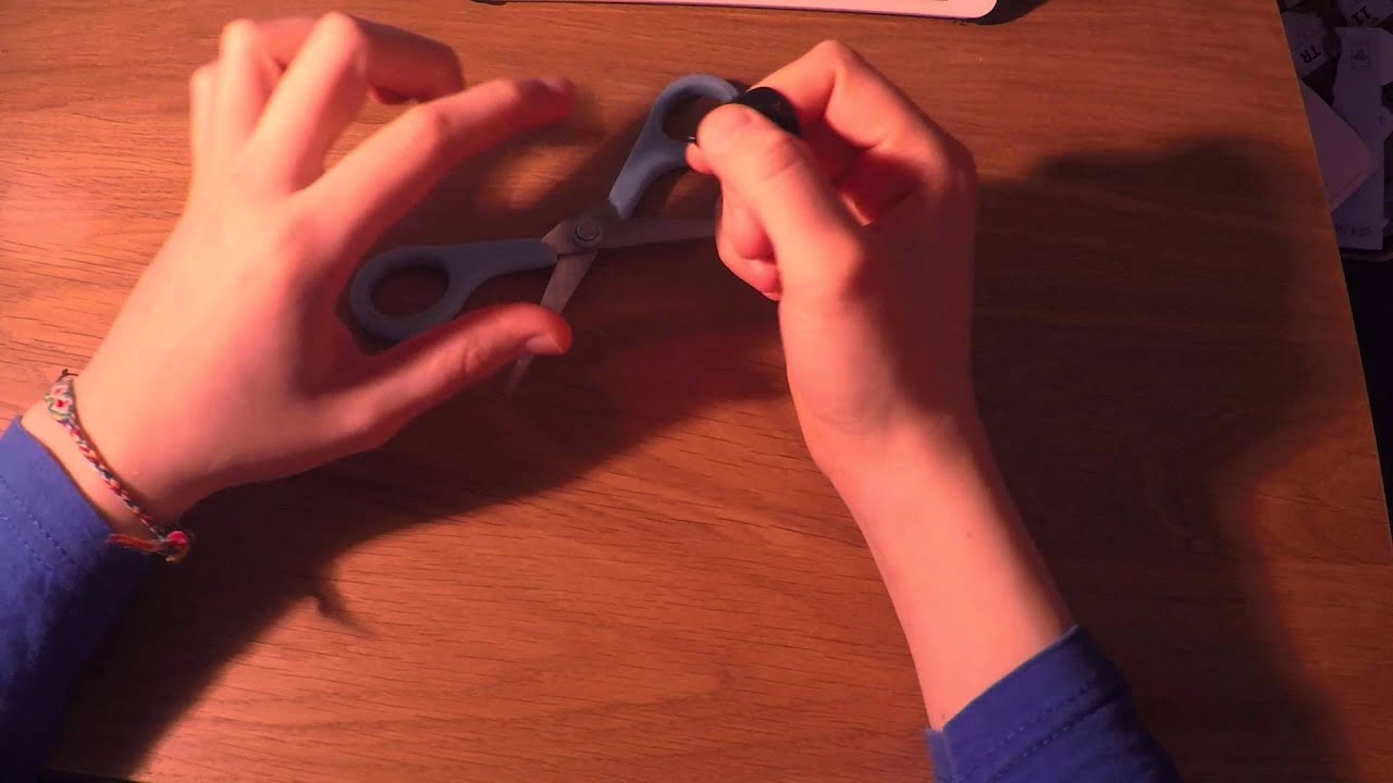 Make Do DIY : Adding Grip to Picks