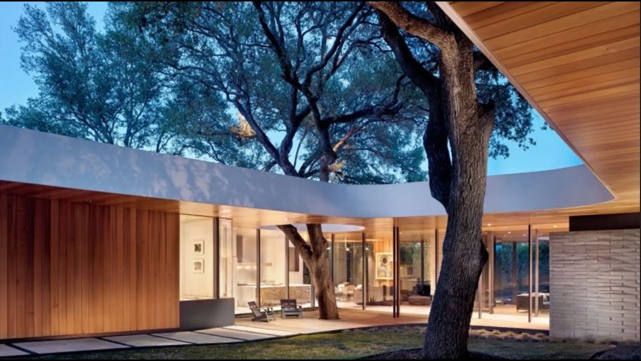 Constant Springs Residence in Austin by Alterstudio Architecture