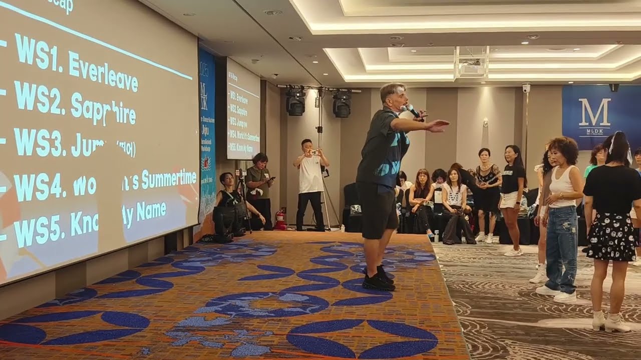 Everleave line dance (MLDK 2025 Min Line Dance Korea in Jeju)