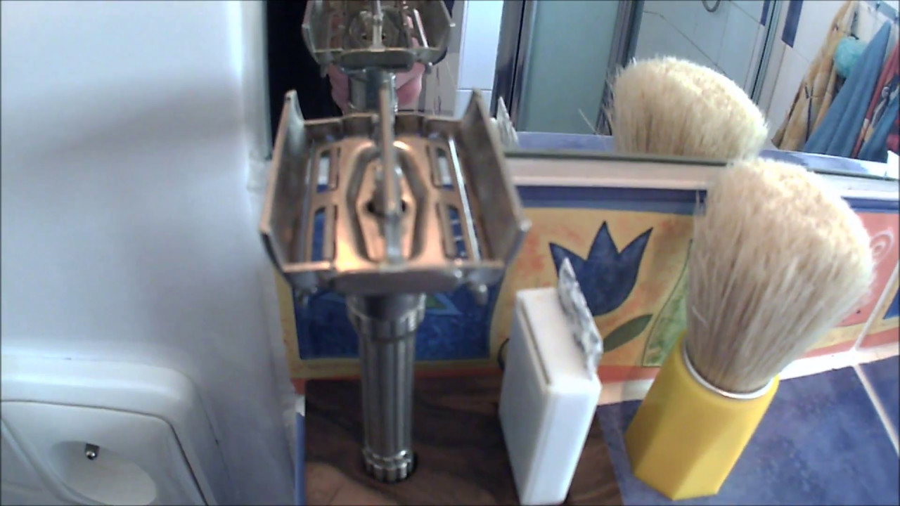 DIY | How to make a stand for razor and blades (Stojánek pro holící strojek a žiletky)