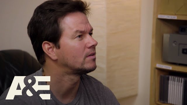 Wahlburgers: Bonus Scene: Mark Checks In on the Editing of His Directorial Debut | A&E