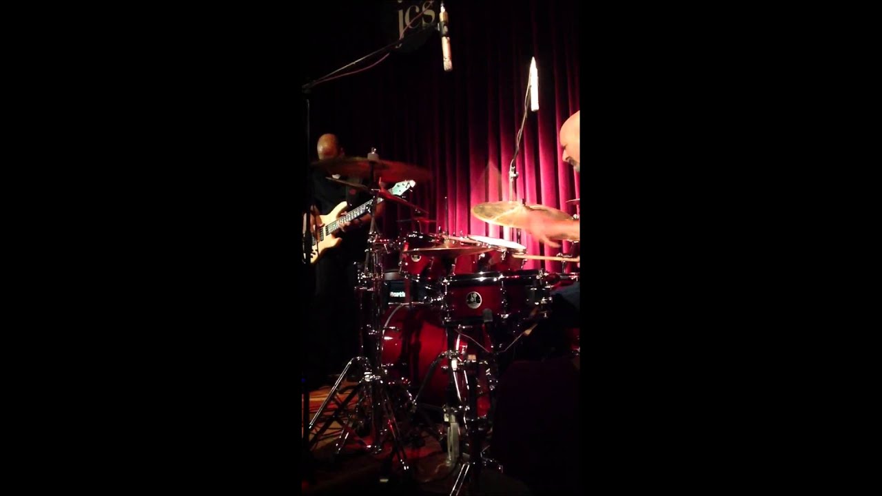 Baron Browne, Steve Smith