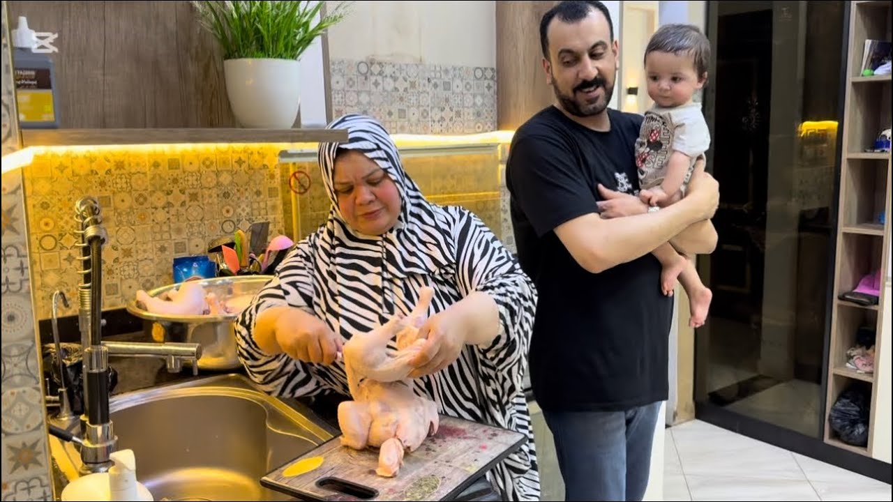ام جني حطيط ايدي في الشق من الراجل دا ومن عمايله اشهدو عليه ياناس عشان انا كدا عداني العيب🤣🤣😜
