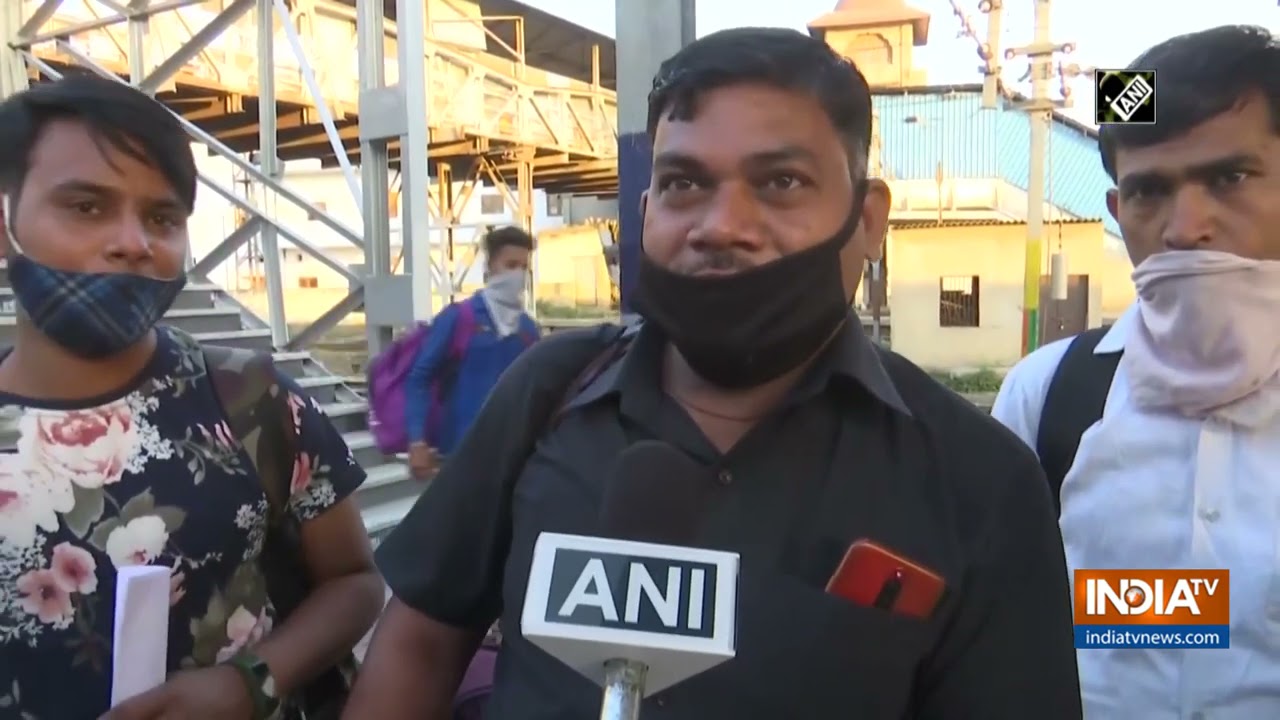 COVID: Migrants in Amritsar head home amid lockdown fear