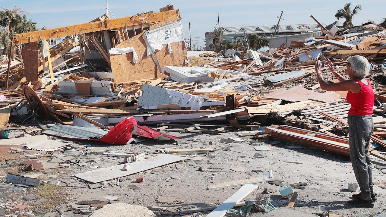 Luke Bryan&rsquo;s Mom Heartbroken as She Returns to Home Ravaged by Hurricane Michael