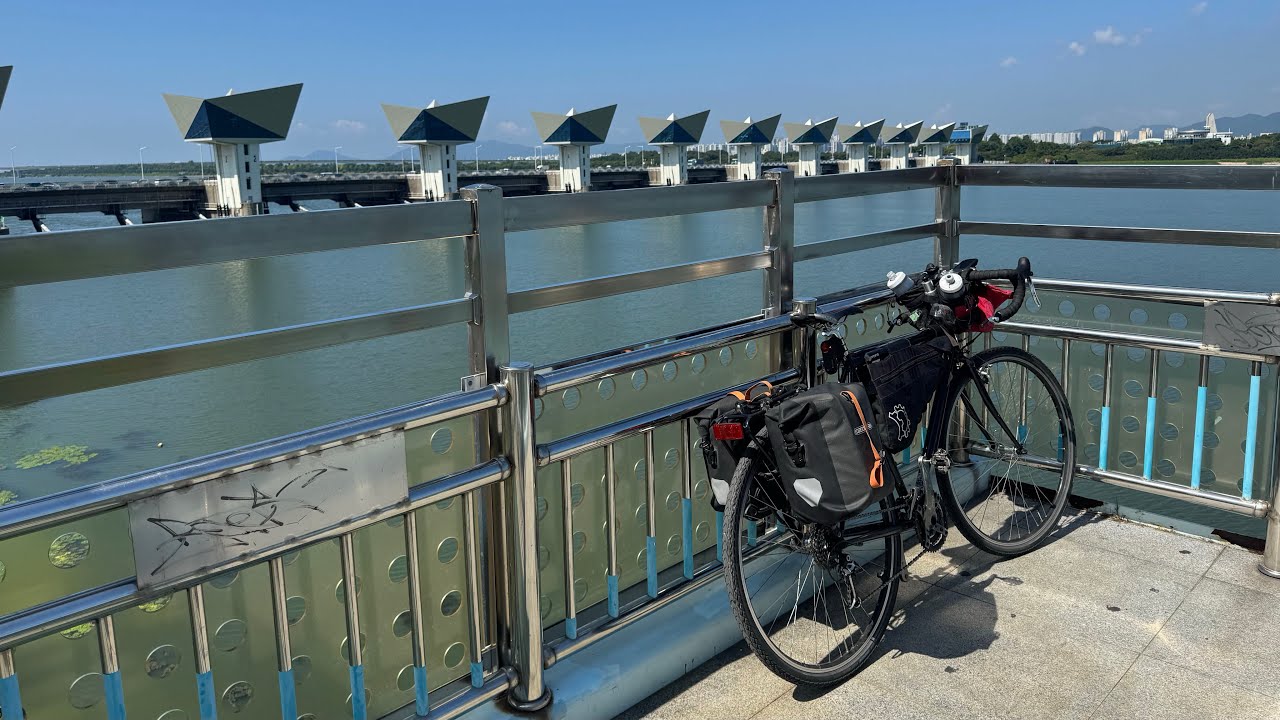 Ride across Korea (by 4rivers bike path) 
