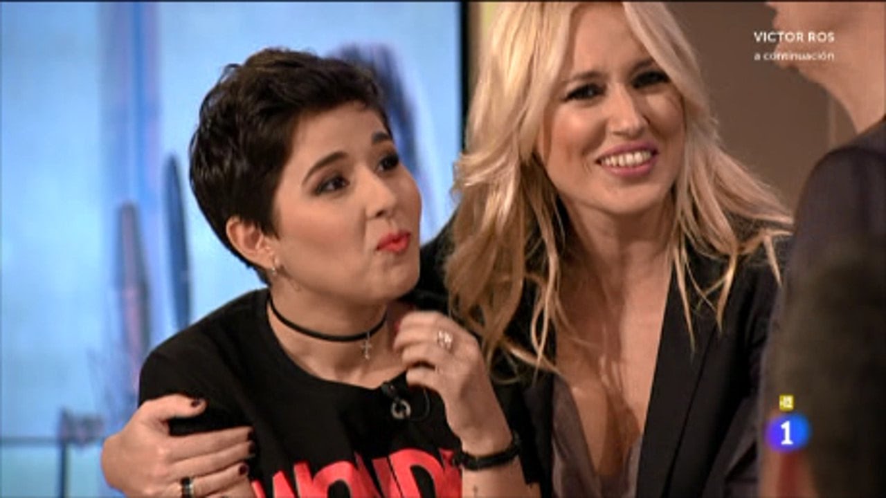 Hora punta | Alejandra Castelló se enamoró de Carolina Cerezuela