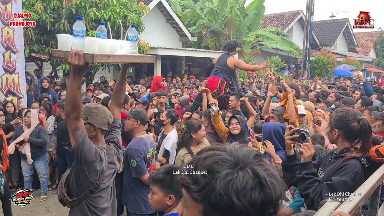 Bantengan DJALMO PRONOJOYO Ft SHAFIRA AUDIO live Naggungan Prambon Nganjuk