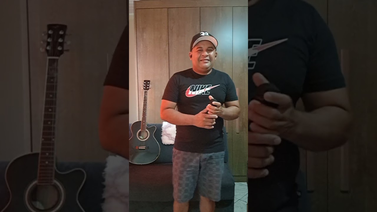 Dou  a vida por  um beijo Paulinho jotas pj cantando essa música linda e só show 