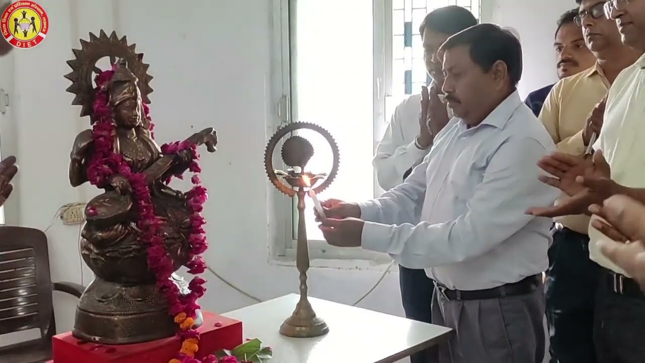 3 Days TLM workshop at DIET, Lucknow. (District Level)