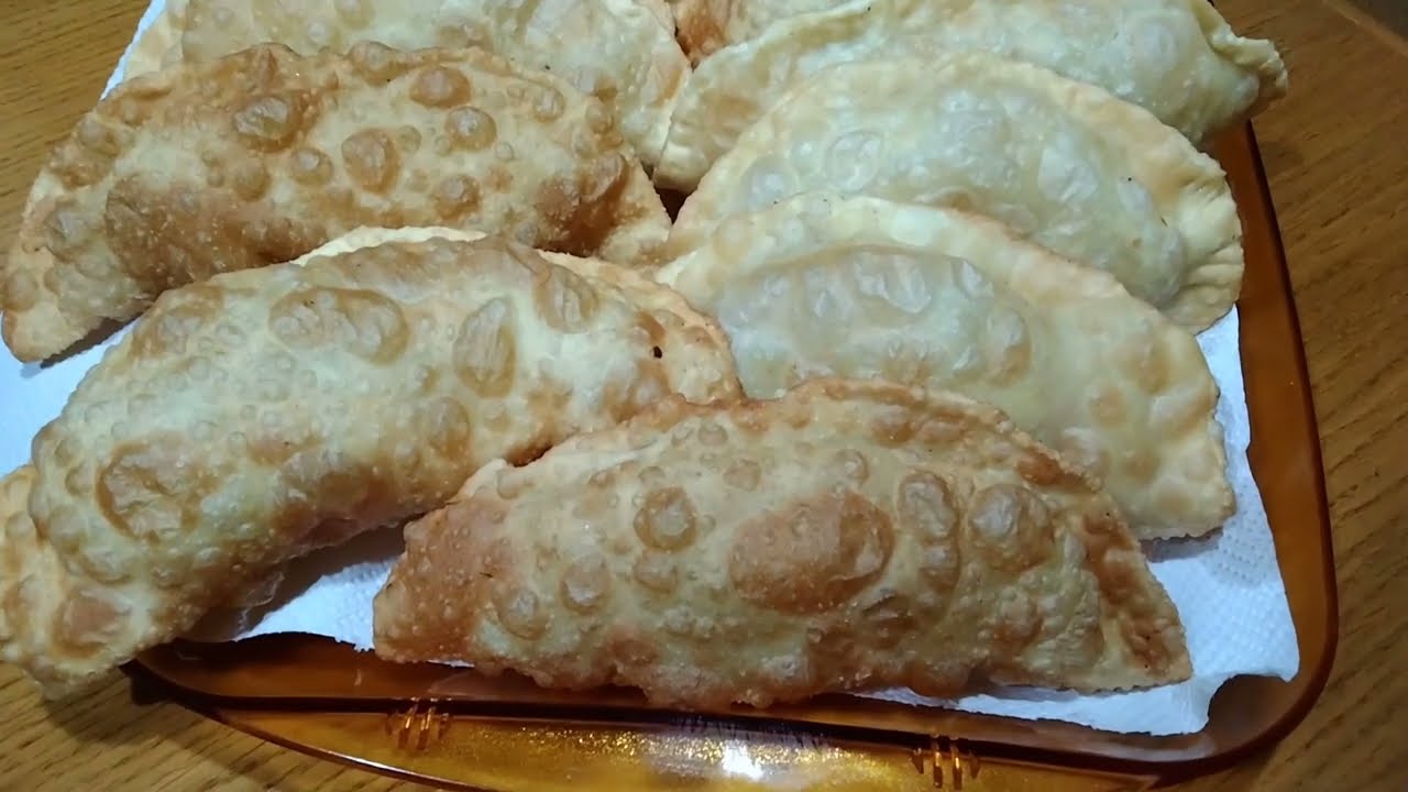 Video ricetta come fare i PITONI MESSINESI SUPERBOLLOSI senza lievito ( panzerotti siciliani )
