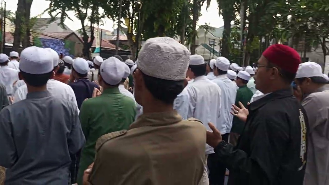 Mahallul Qiyam Haul Akbar Ke-4 Al Habib Ali bin Abdurrahman Assegaf #haultebet #baalawi