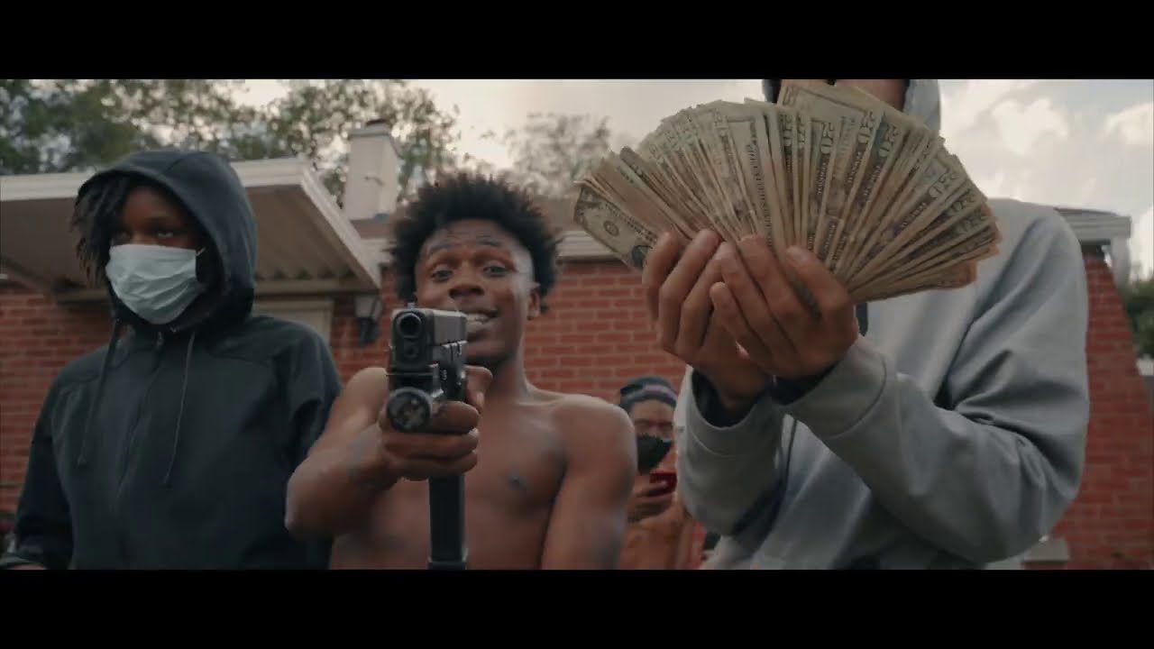 Lil Zayo - Out The Way (Official Music Video)