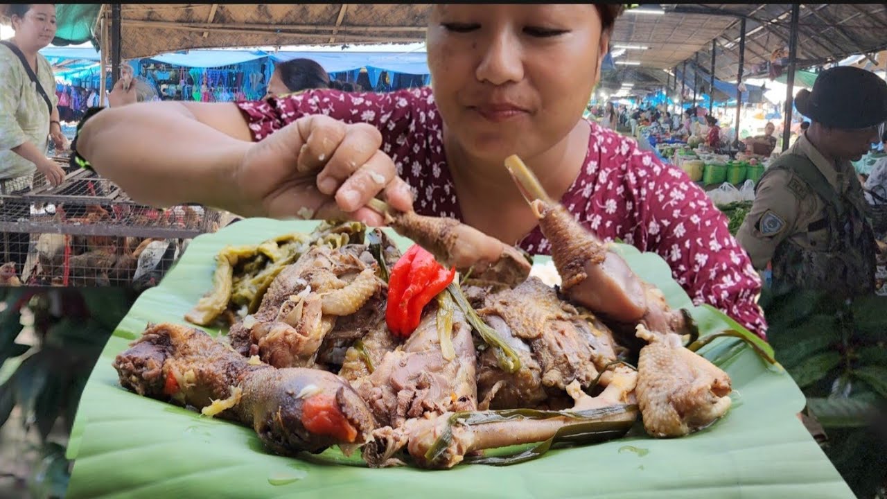 Local chicken cooked in naga style , machihan || NORTHEAST NAGA MUKBANG