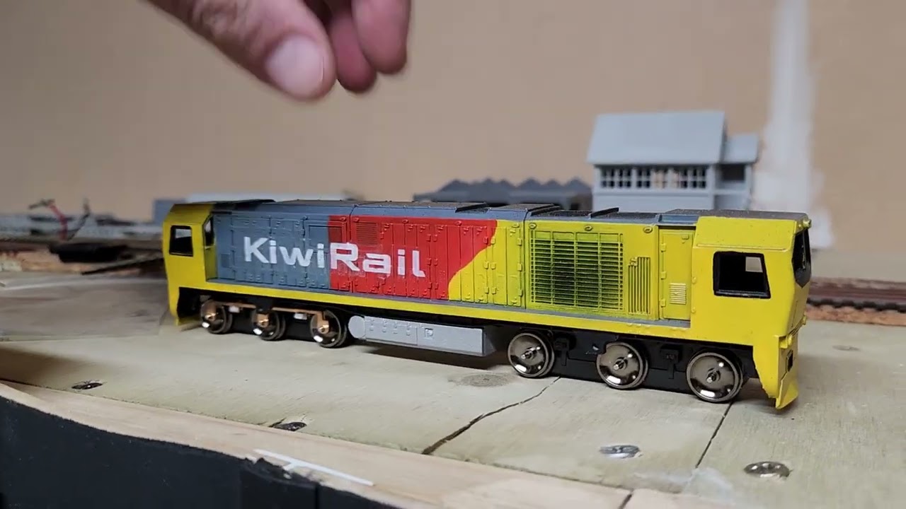 New Layout tour! NZR HOnz scale
