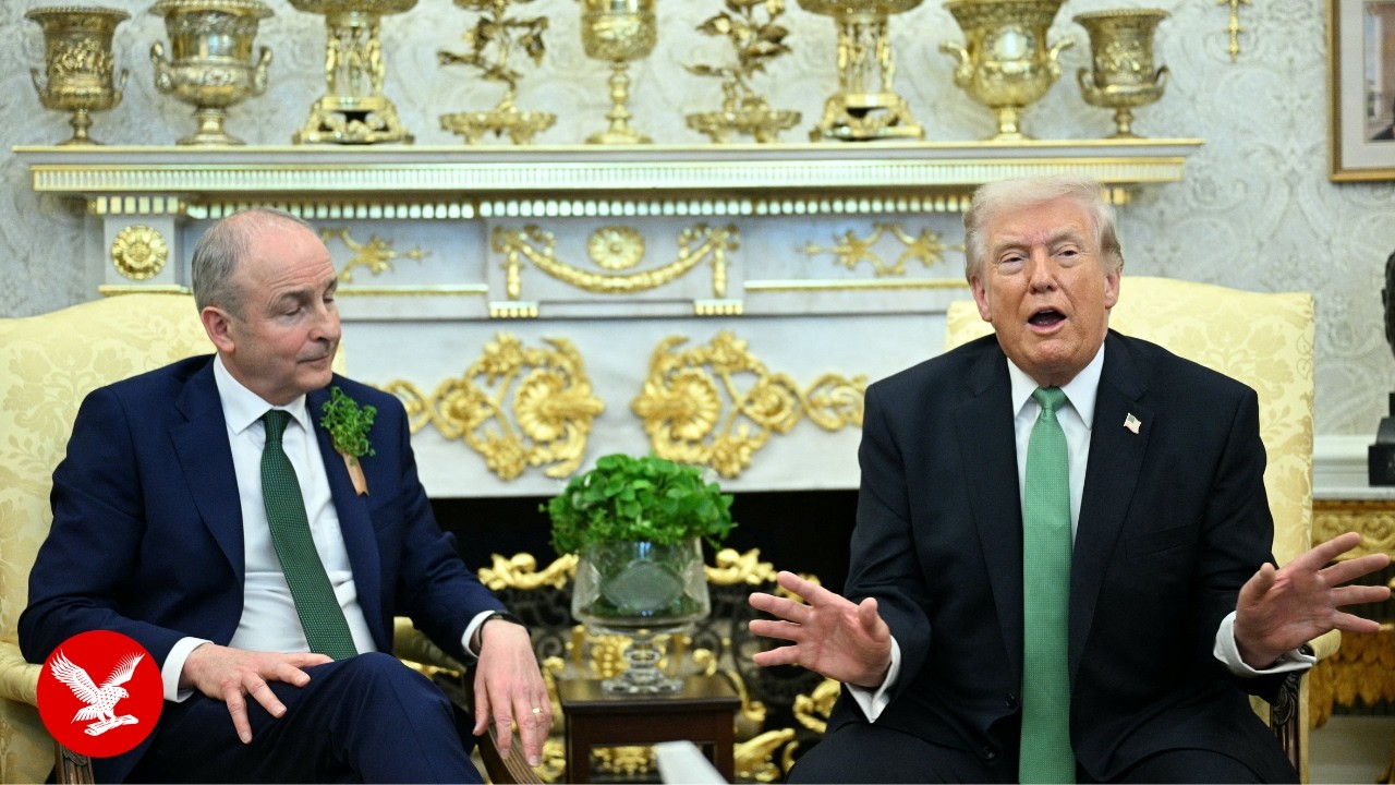 Посмотрите все нападки Трампа на Кира Стармера на встрече с премьер-министром Ирландии.