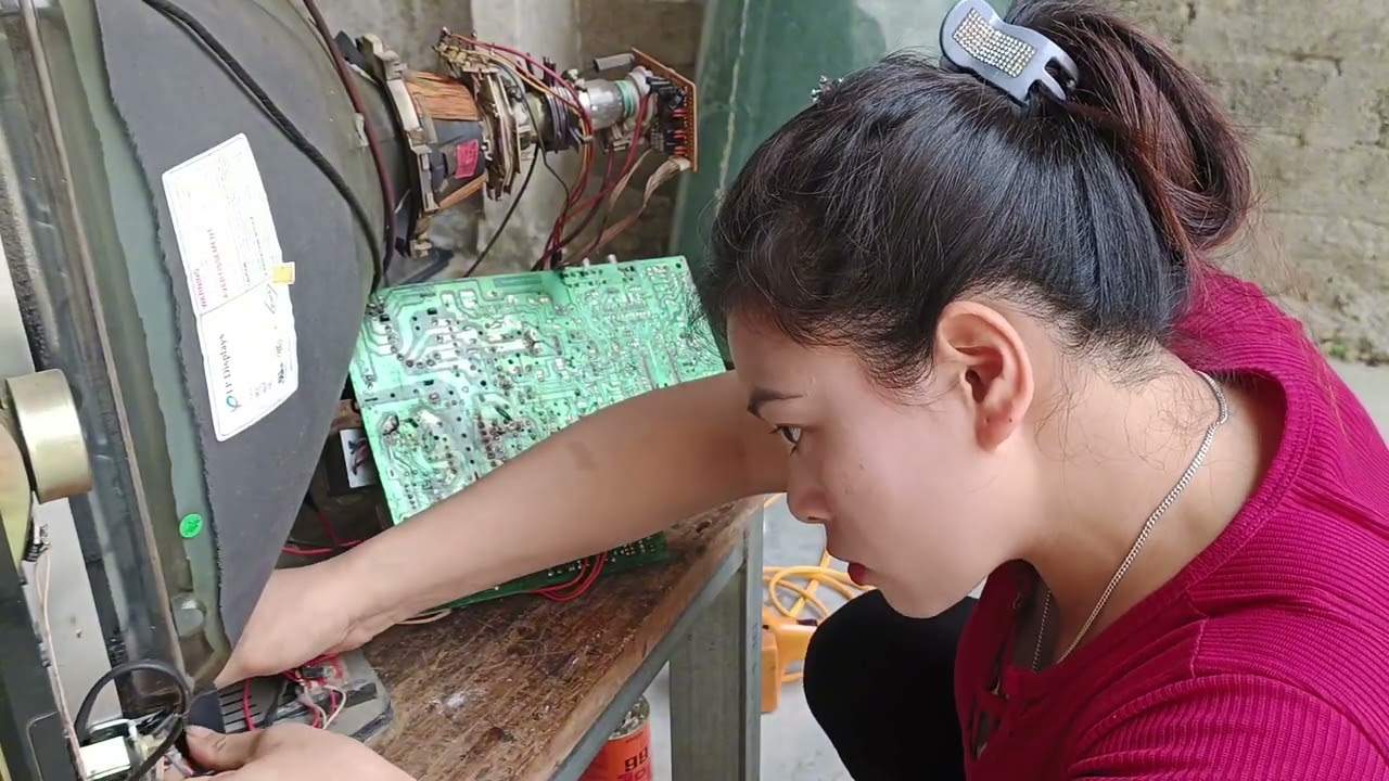Repair a TV with broken power switch and capacitor electricity