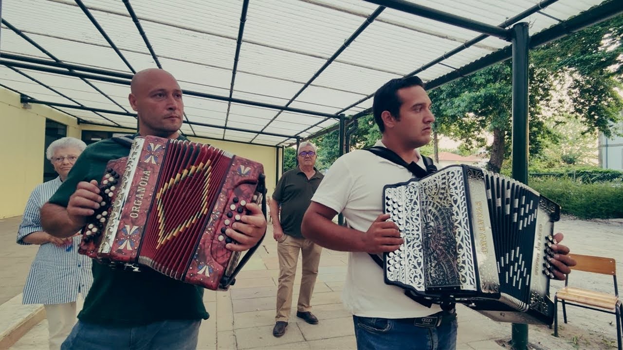Ferreiro Guarda a Filha - Sardinhada - Associação de Tocadores de Concertina de Ponte de Lima