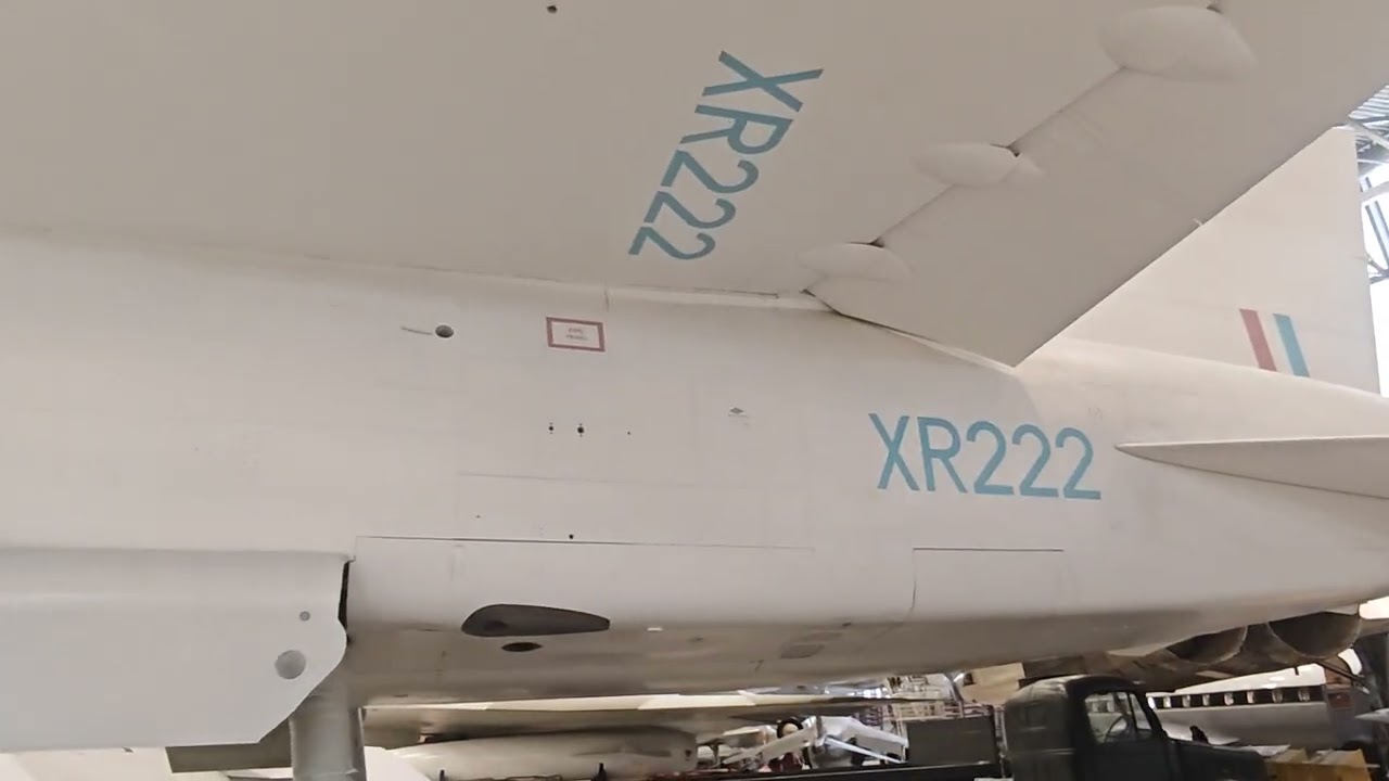 TSR2