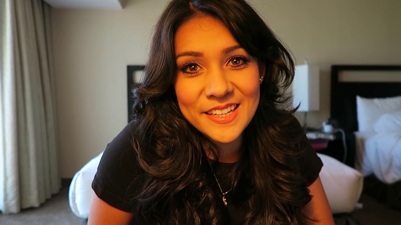WOULD I HAVE SEX WITH A WOMAN??? - #AskLIMO