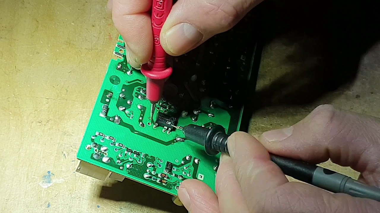Riparazione più test scheda asciugatrice Electrolux