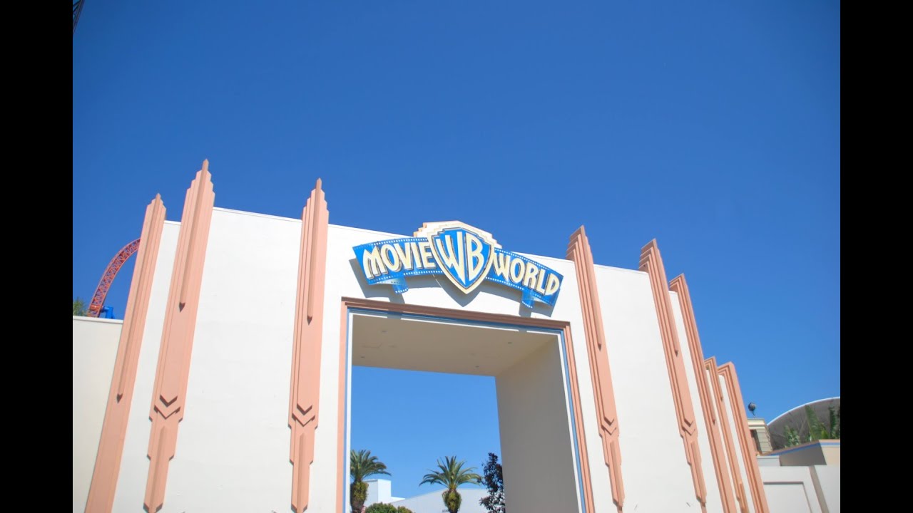 Movie World Nostalgia 1995 Gremlins Adventure - Looney Tunes River Ride - Street Shows - Gold Coast
