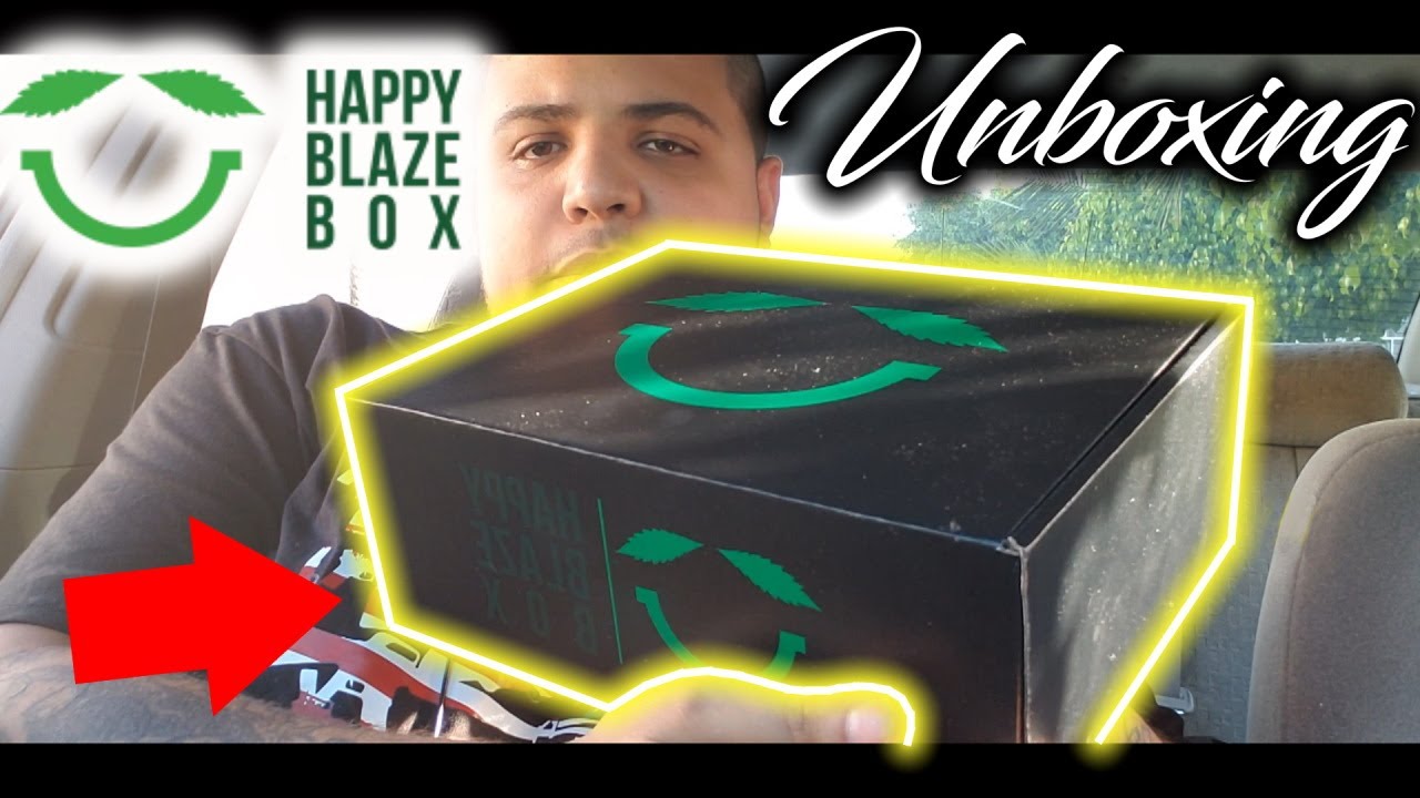 April 2020 Happy Blaze Box Unboxing!! (Smokers Subscription Box)