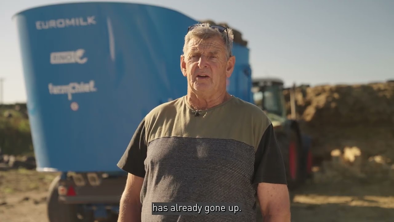 FarmChief Rhino Mixer Feeder Wagon Customer Testimonial - Roel Wobben