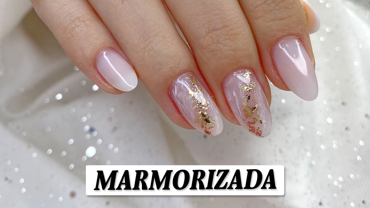 Como fazer unha de gel marmorizada passo a passo e sem segredos