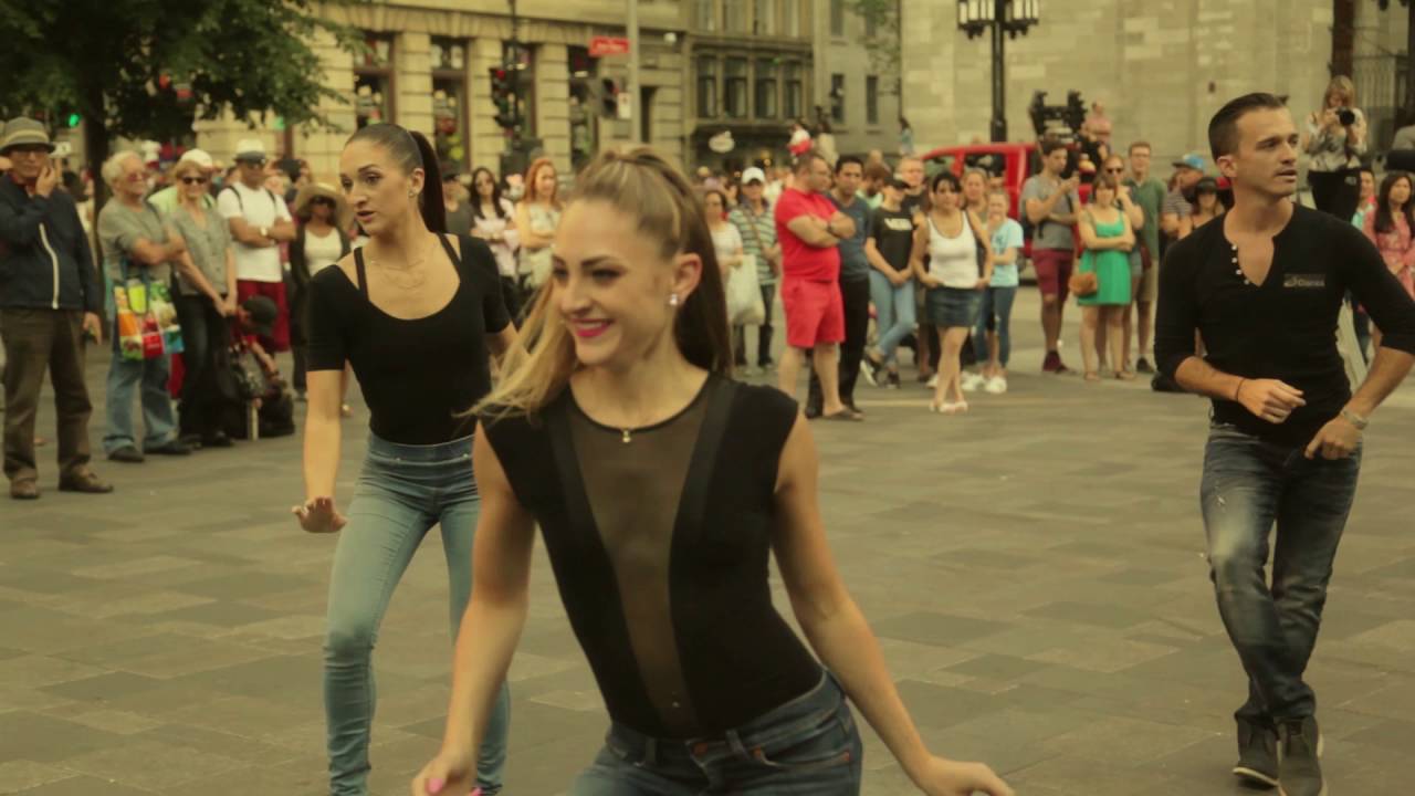 Studio Danza -  Flashmob 2016 Vieux-Port de Montr&eacute;al.  Wedding proposal