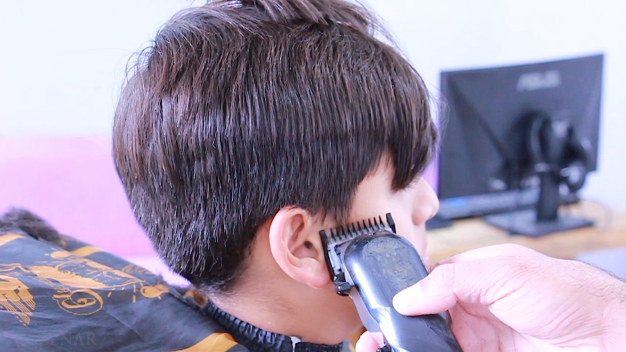 good haircuts for boys with straight hair