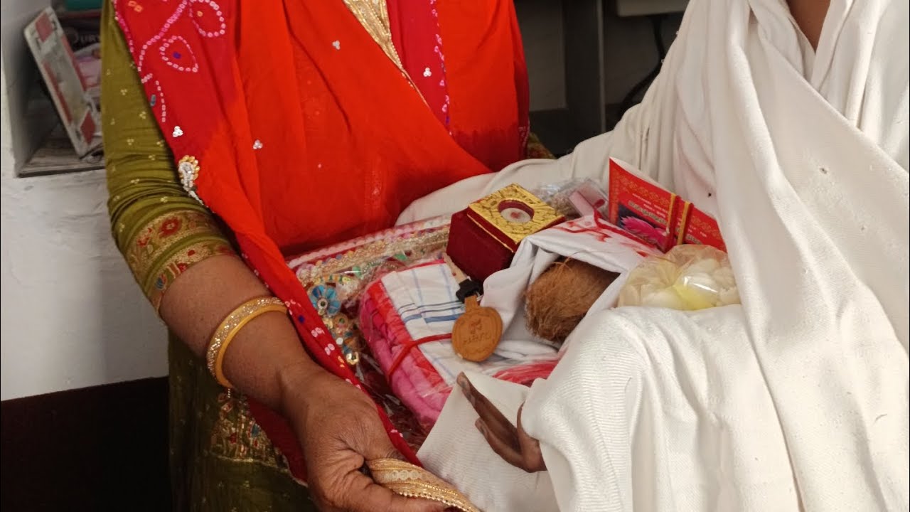#आज की की वीडियो me#बेटी की शादी #मे क्या क्या दिया #👜💍🥿👠🧳👛#देख लो # 👁👁 सभी assirwad देना बेटी को 🙌🙌